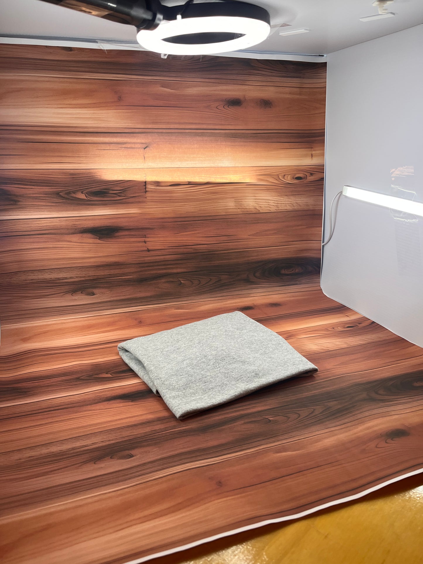 Wood Planks Light Box Backdrop for Product Photography
