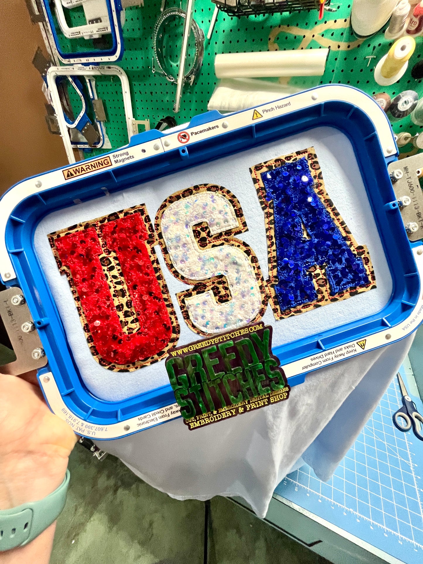Varsity USA Double Applique Bean Stitch Machine Embroidery Design