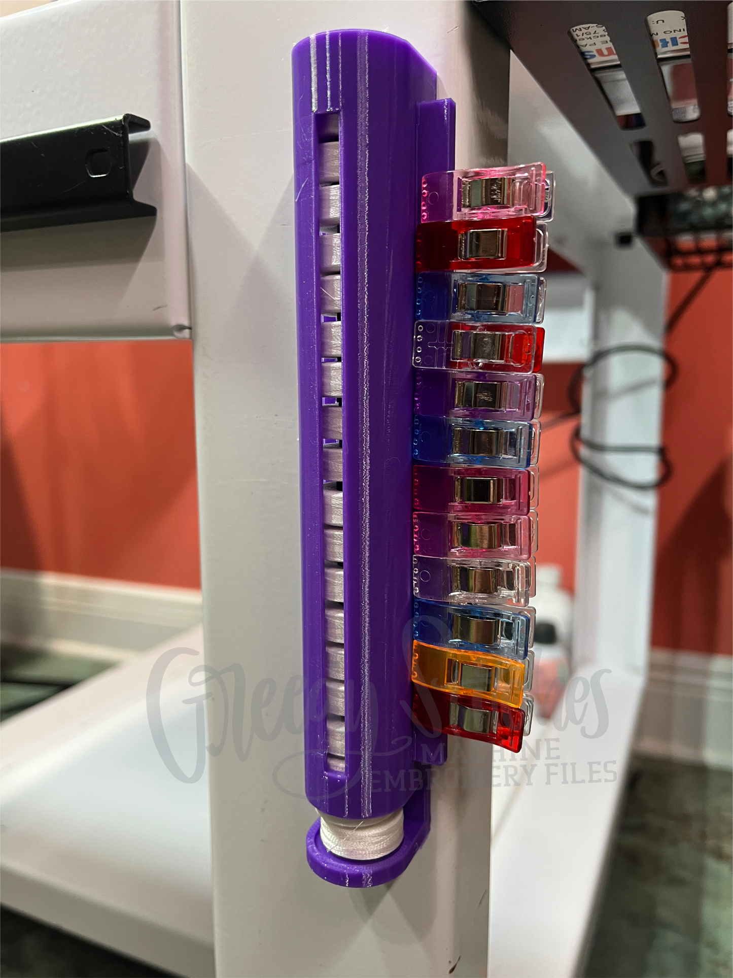 Bobbin Dispenser